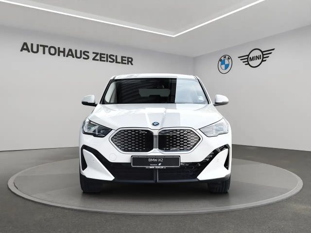 BMW iX2 eDrive20