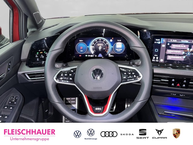 Volkswagen Golf 2.0 TSI Golf VIII