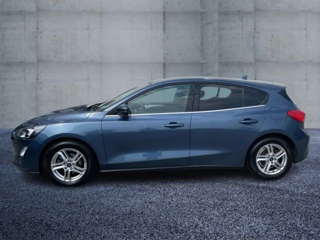 Ford Focus Cool & Connect