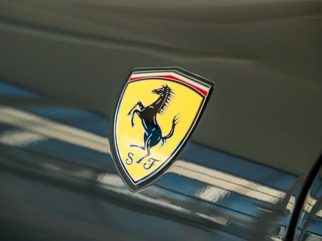 Ferrari Roma MagneRide*360°-View*Led-Lenkrad