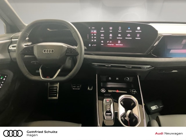 Audi A6 Avant Quattro S-Tronic