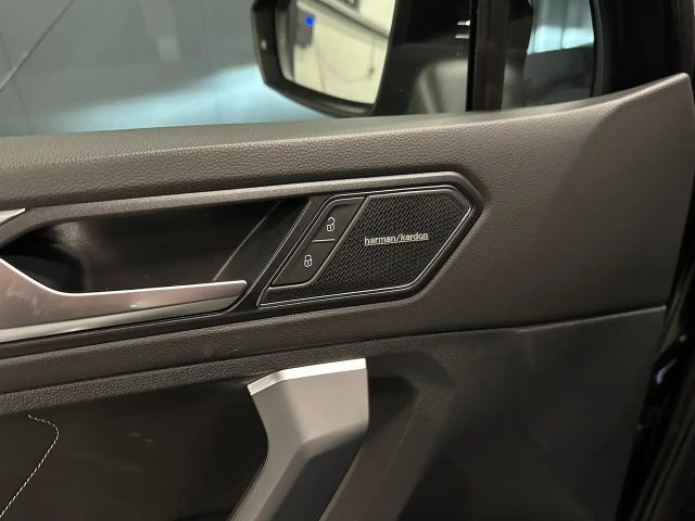 Volkswagen Tiguan 4Motion R-Line Style