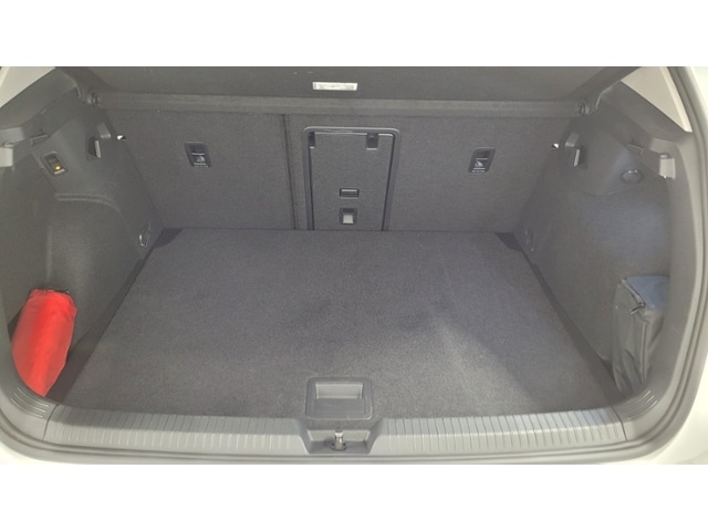 Volkswagen Golf 1.5 eTSI DSG Golf VIII