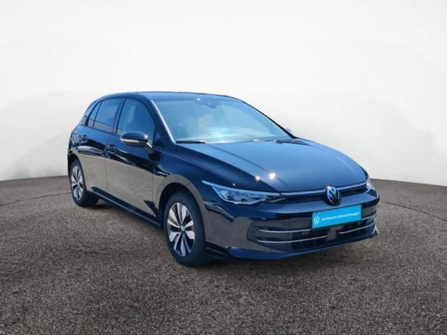 Volkswagen Golf 1.5 eTSI Golf VIII