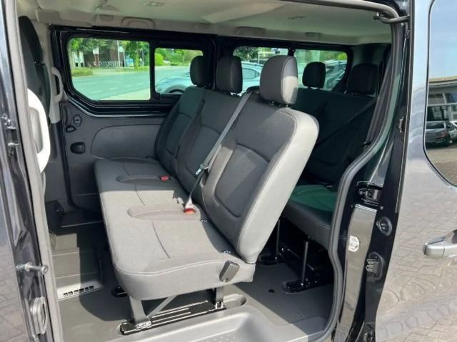 Nissan Primastar L2H1 Tekna dCi 170