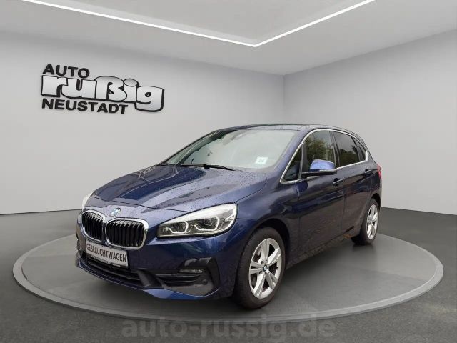 BMW 218 218d Sport Line xDrive