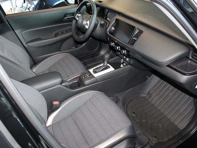 Honda Jazz Advance Hybrid i-MMD