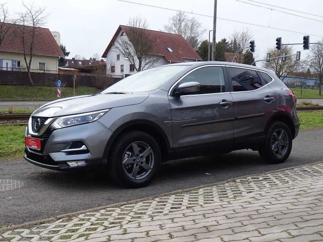 Nissan Qashqai DIG-T N-Connecta
