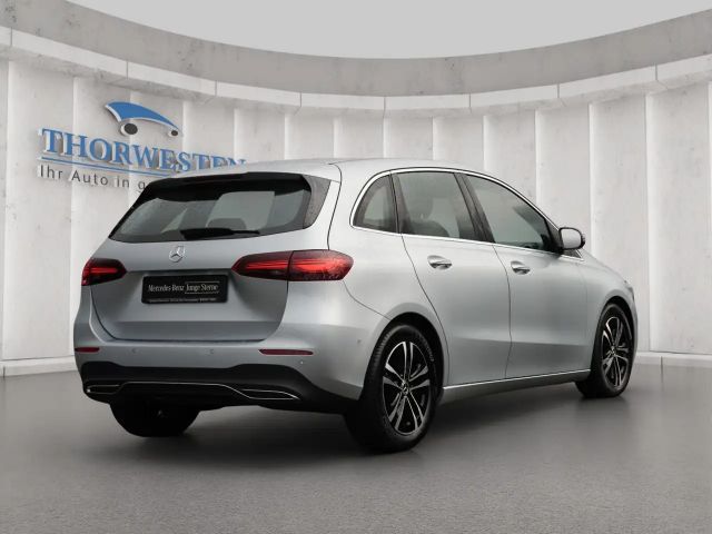 Mercedes-Benz B 180 Progressive