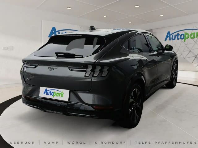 Ford Mustang Mach-E AWD