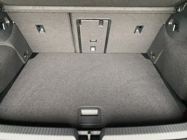 Volkswagen Golf 1.5 TSI Plus Style