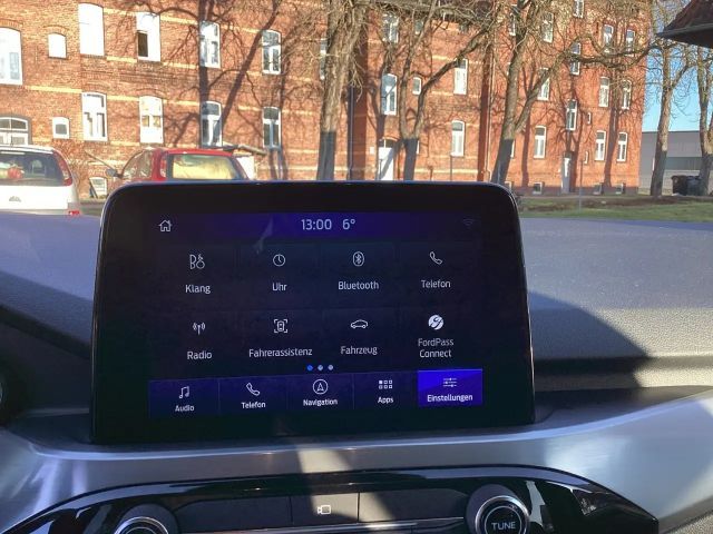 Ford Kuga Plug in Hybrid Titanium X