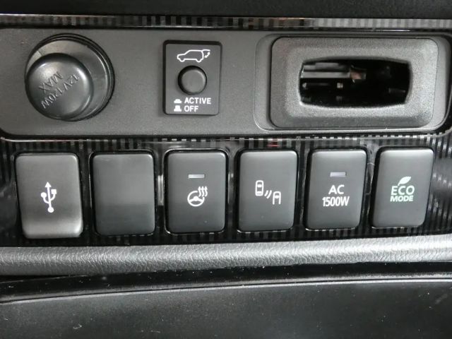 Mitsubishi Outlander 4WD PHEV