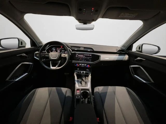Audi Q3 35 TDI S-Tronic