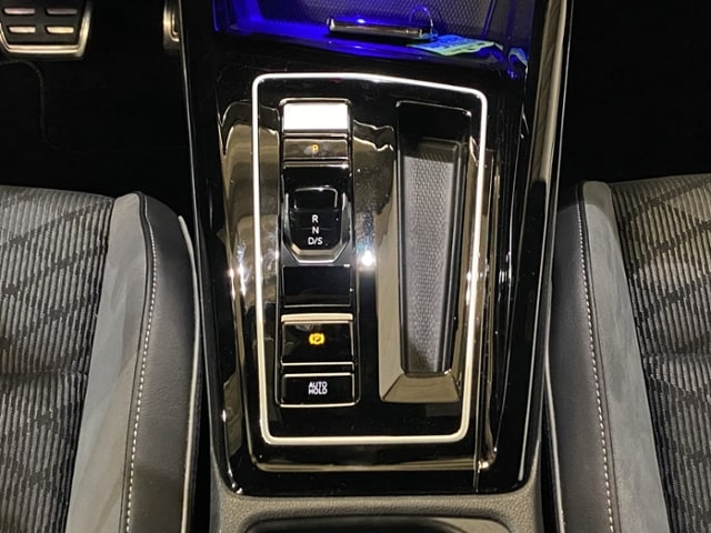 Volkswagen Golf 2.0 TSI 4Motion DSG Golf VIII