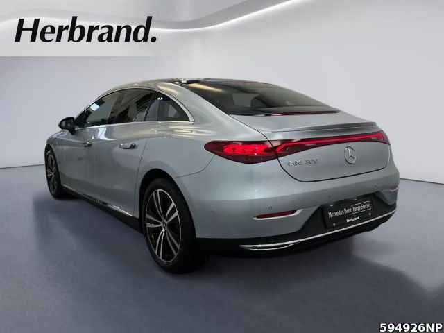 Mercedes-Benz EQE 300 Electric Art Sedan