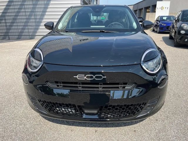 Fiat 600e Hybrid POP T-Gen3 145