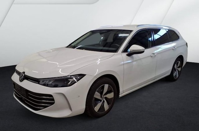 Volkswagen Passat 1.5 eTSI Business DSG Variant