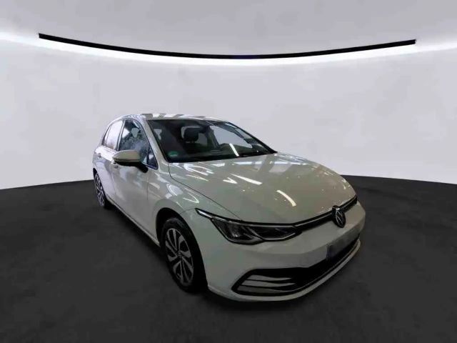 Volkswagen Golf 1.5 eTSI DSG Golf VIII