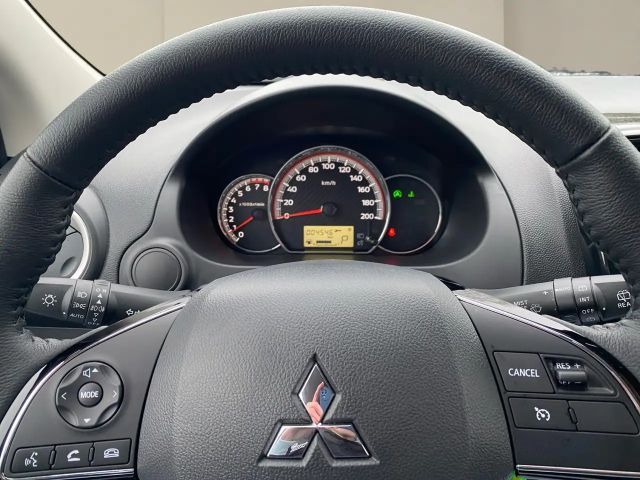 Mitsubishi Space Star CVT Star