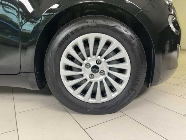 Fiat 500e Neuer 500 Klimaautomatik Verkehrsschilderkennung