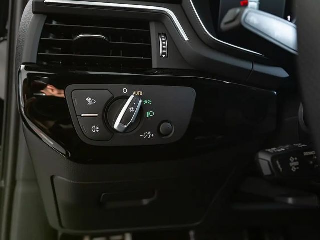 Audi A4 40 TDI Avant Quattro S-Line S-Tronic