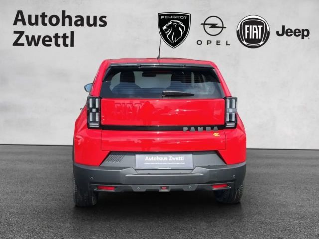 Fiat Grande Panda E RED