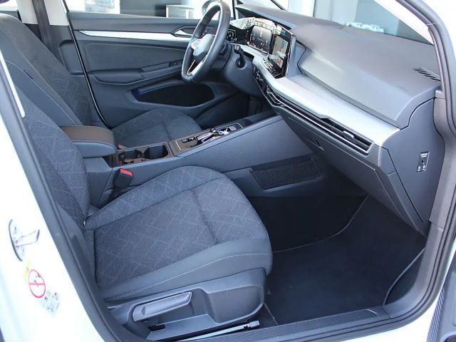 Volkswagen Golf DSG Life Variant