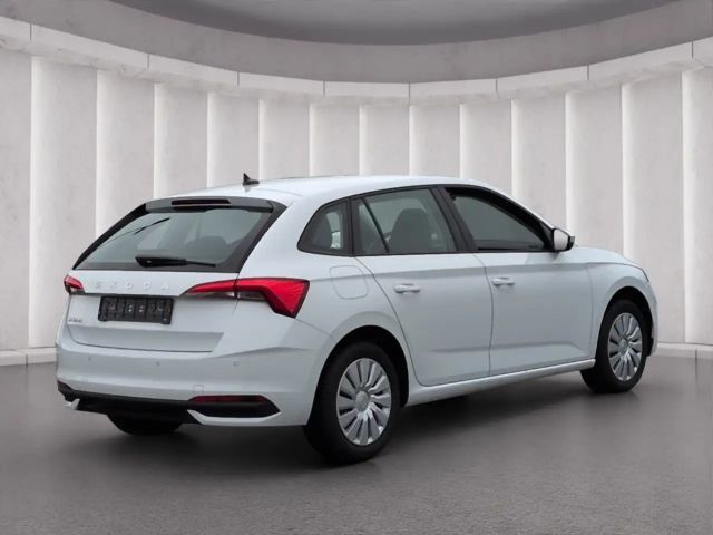 Skoda Scala Essence TSI*DSG AHK LED SHZ Tempo digCockp