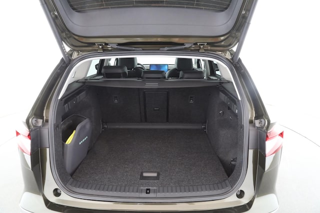 Skoda Enyaq | NAVI AHK ACC LED SITZH.