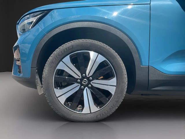 Volvo XC40 AWD Plus Recharge Twin Engine