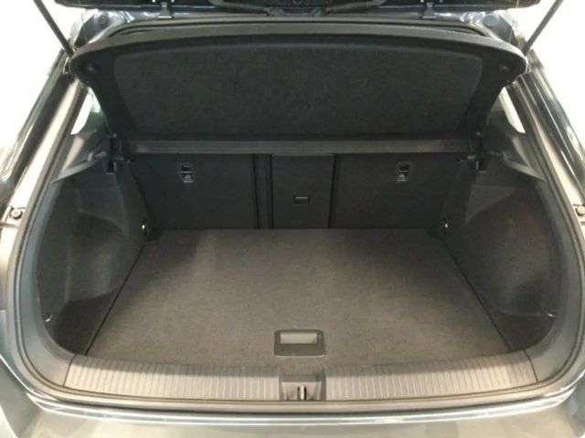 Volkswagen T-Roc 1.5 TSI DSG IQ.Drive Style
