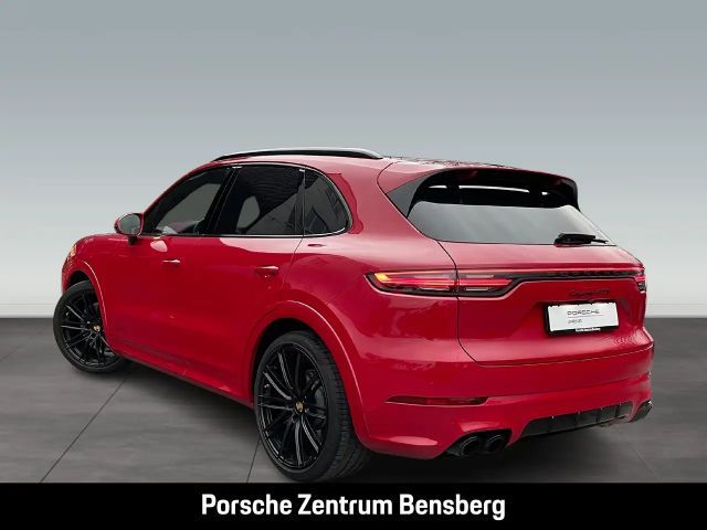 Porsche Cayenne GTS
