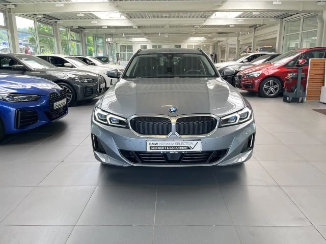 BMW 330 330e