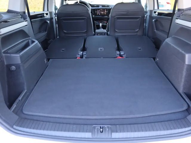 Volkswagen Touran 2.0 TDI R-Line