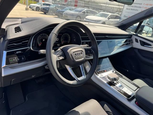Audi Q7 50 TDI Quattro S-Line