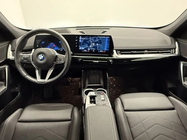 BMW iX1 xDrive30