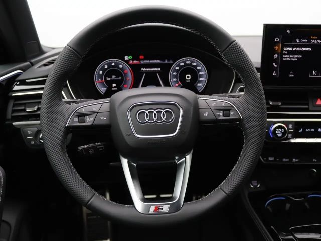 Audi A4 40 TFSI Competition Quattro