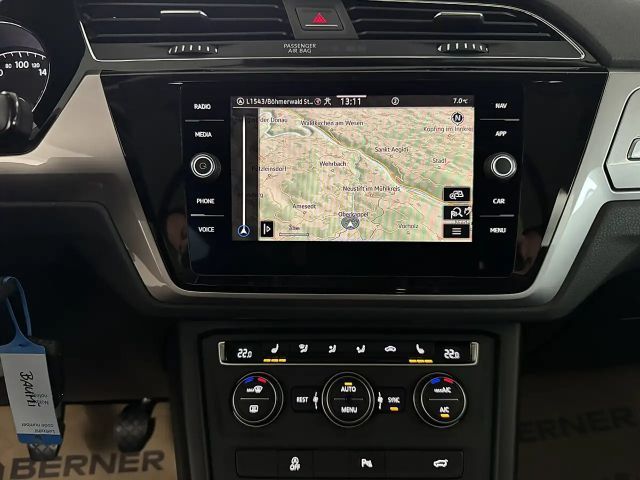 Volkswagen Touran 2,0 TDI *NAVI*ACC*PANO*Sitzheizung*PDC vo/hi*