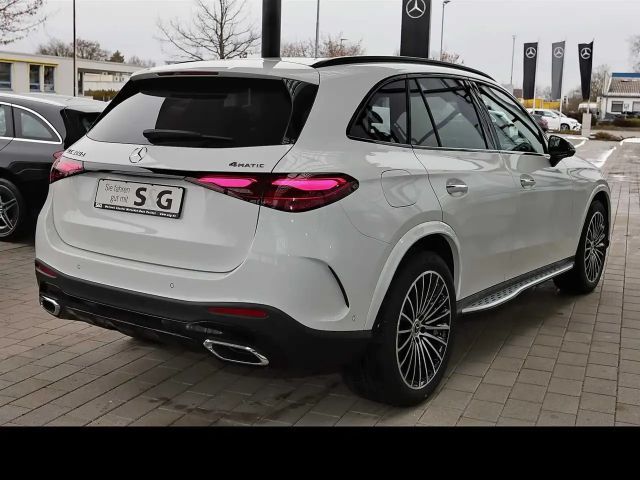 Mercedes-Benz GLC 300 4MATIC AMG Line GLC 300 d