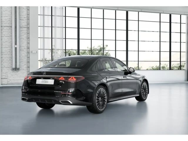 Mercedes-Benz E 220 AMG Line E 220 d Sedan