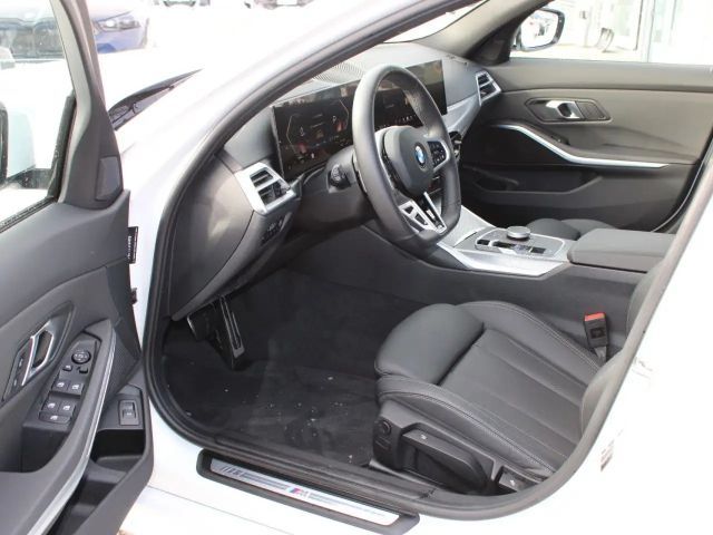 BMW 320 320i M-Sport Touring