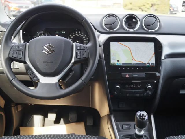 Suzuki Vitara AllGrip Hybrid Shine
