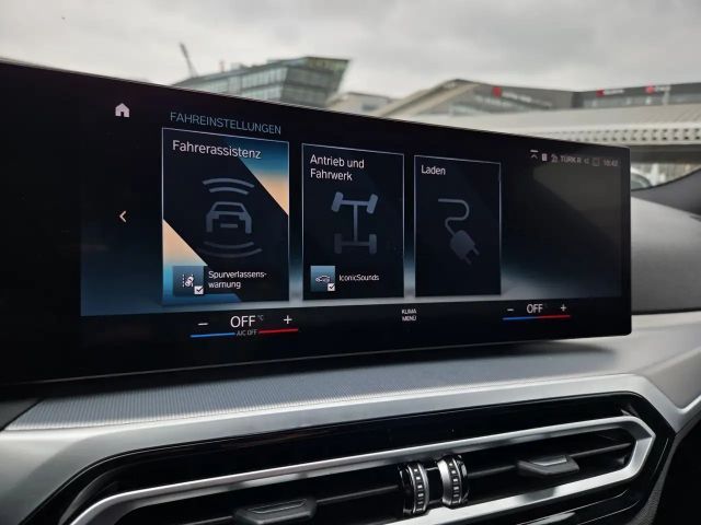 BMW 330 330e Touring xDrive