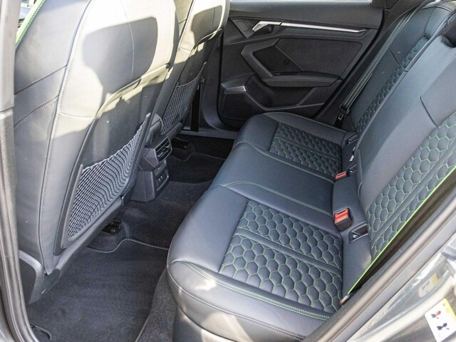 Audi RS3 Quattro S-Tronic Sedan