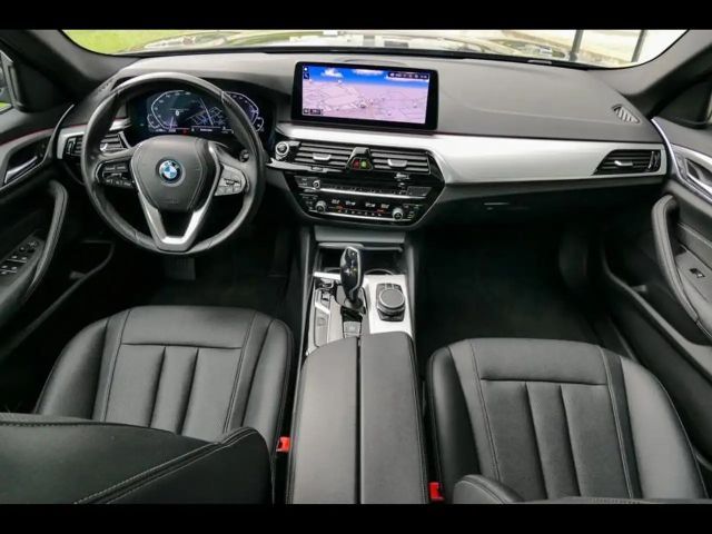 BMW 530 530e Touring xDrive