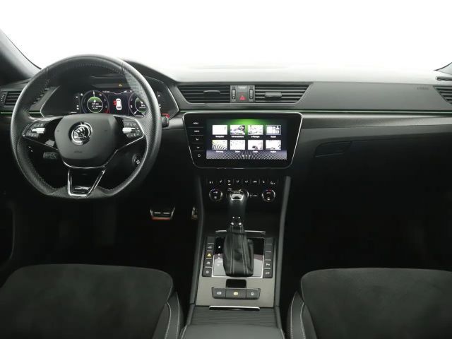 Skoda Superb Sportline iV