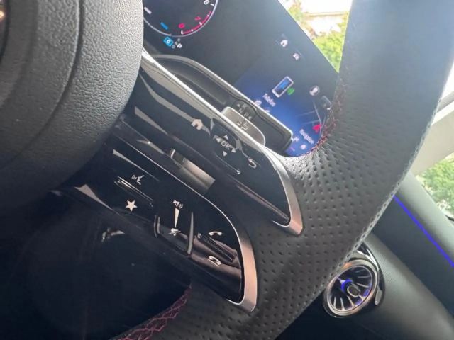 Mercedes-Benz A 200 AMG Line