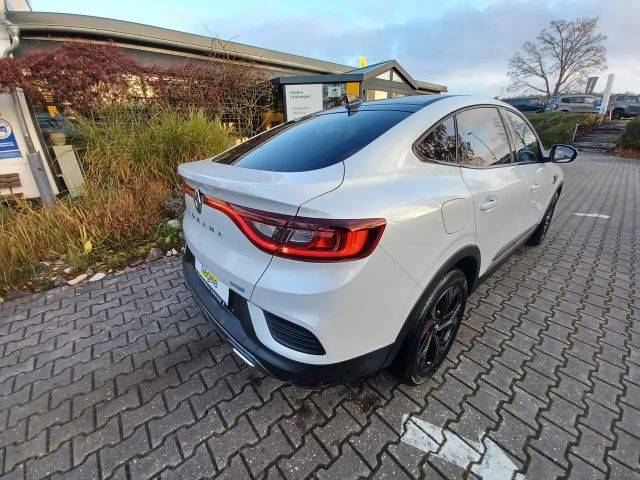 Renault Arkana E-Tech Hybrid RS