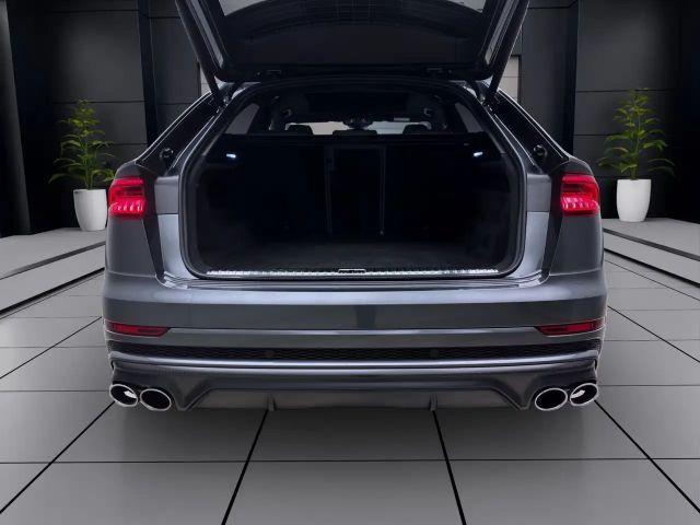 Audi SQ8 Quattro